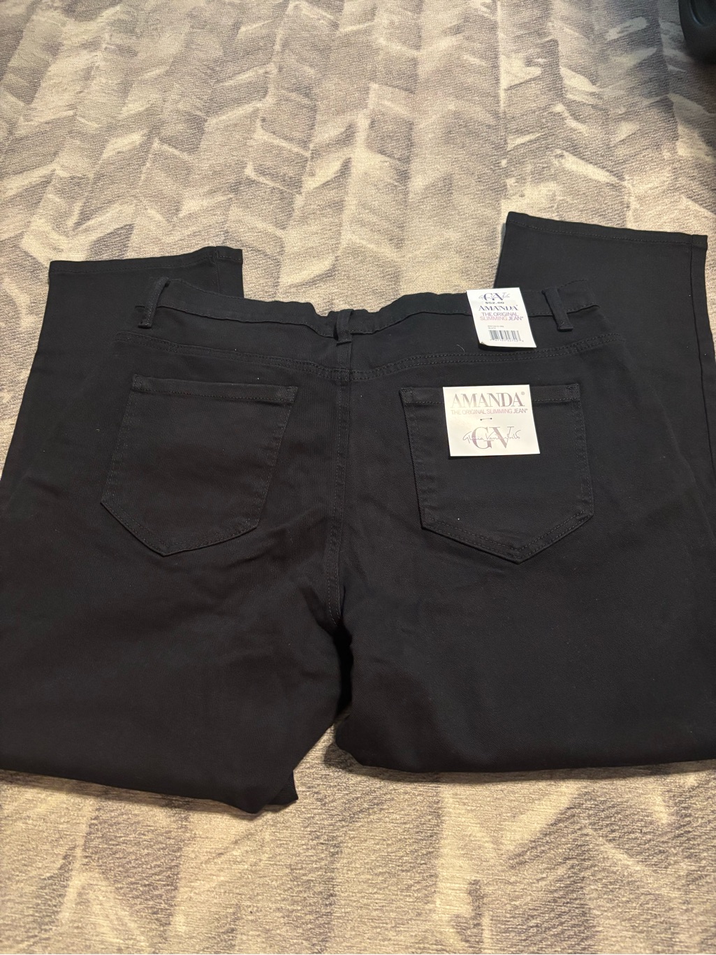 Gloria Vanderbilt Black Straight Leg Slimming Women’s Jeans